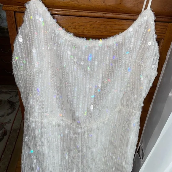 Red Dress White Sequin Dress Lulu’s Medium - Picture 5 of 8